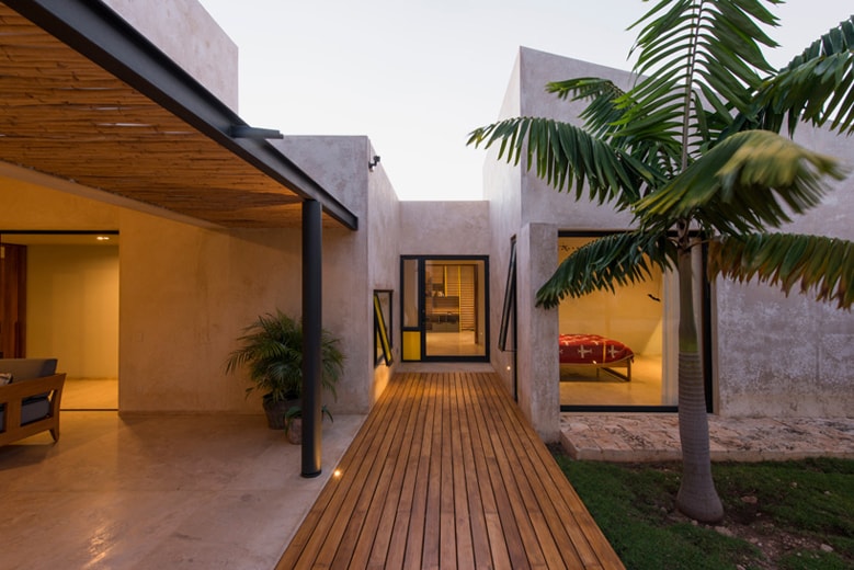 The Casa GD by Reyes Rios + Larrain Architects