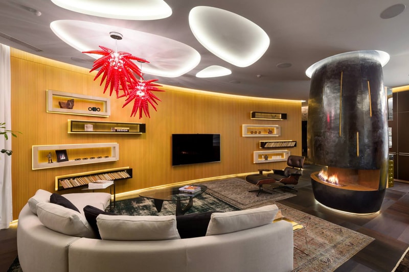 This Designer Home Disguises Its Central Column as a Fireplace