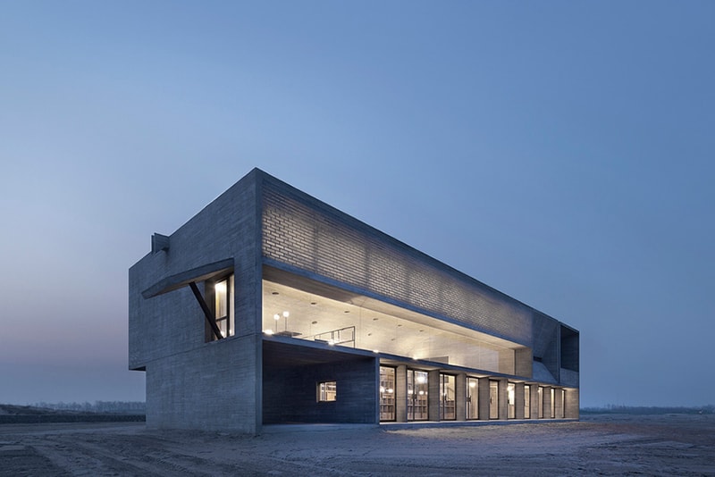 Vector Architects Design a Seashore Library