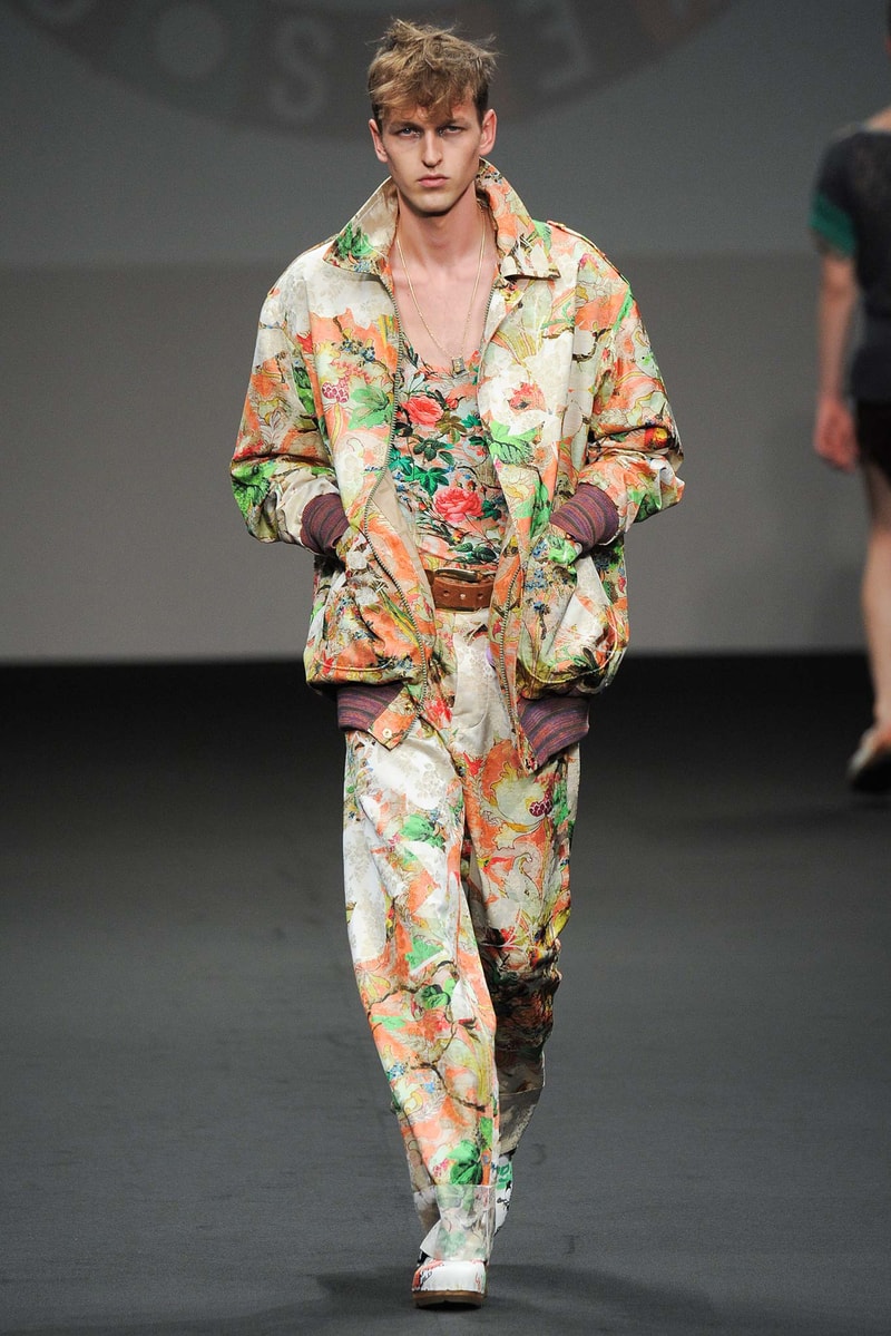 Vivienne Westwood 2016 Spring/Summer Collection