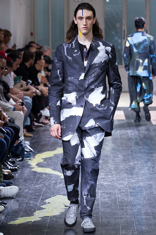 Yohji Yamamoto 2016 Spring Collection