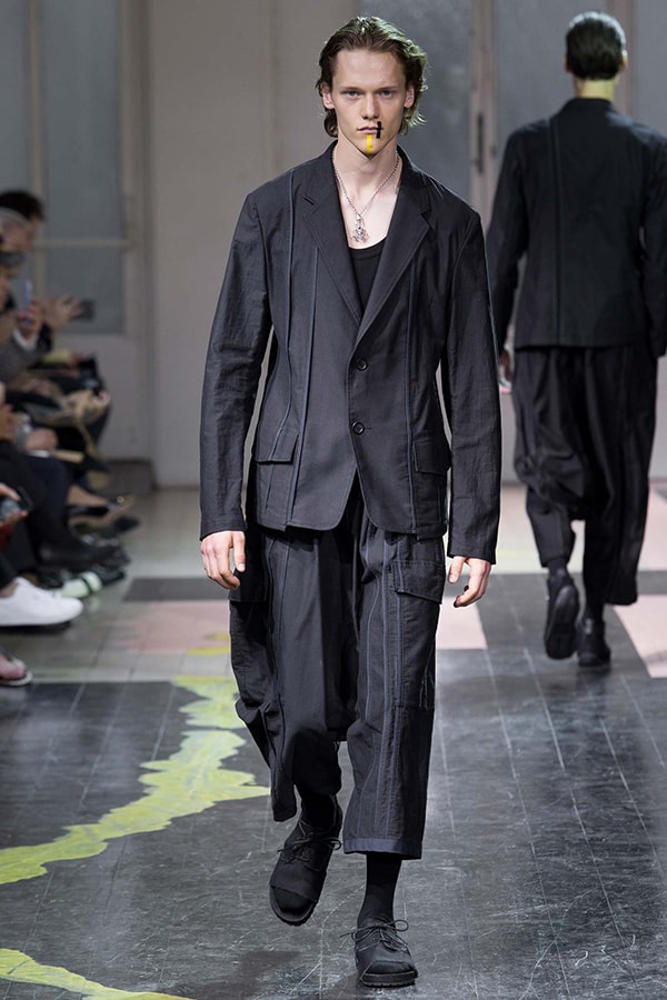 Yohji Yamamoto 2016 Spring Collection