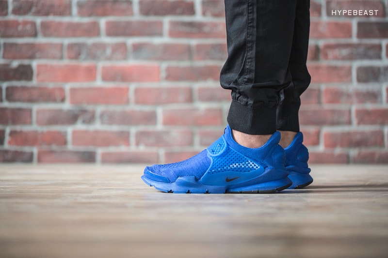 A Closer Look at the Nike Sock Dart “Independence Day” Pack