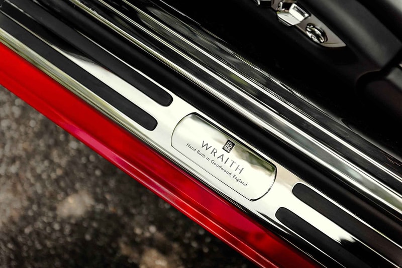 Rolls Royce Debuts the Wraith St. James Edition