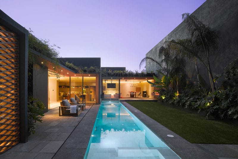 Barrancas House by EZEQUIELFARCA architecture & design