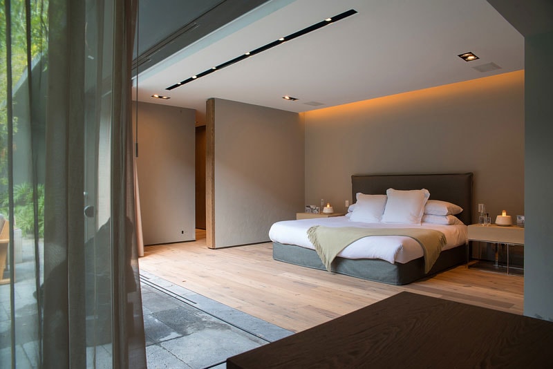 Barrancas House by EZEQUIELFARCA architecture & design