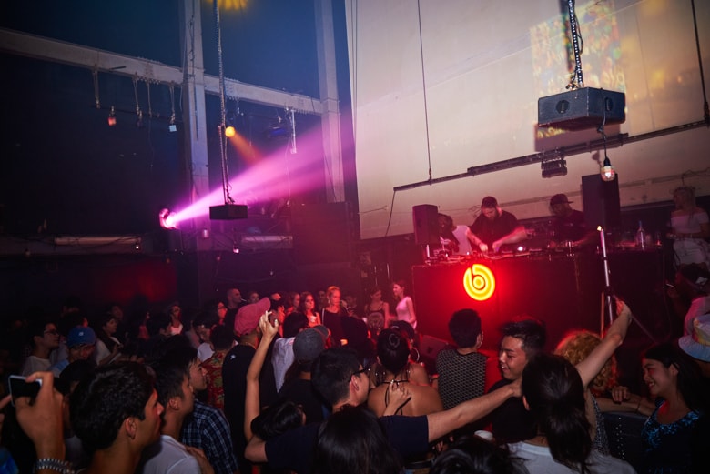 Beats by Dre x Undefeated “A TOKYO TURN UP”