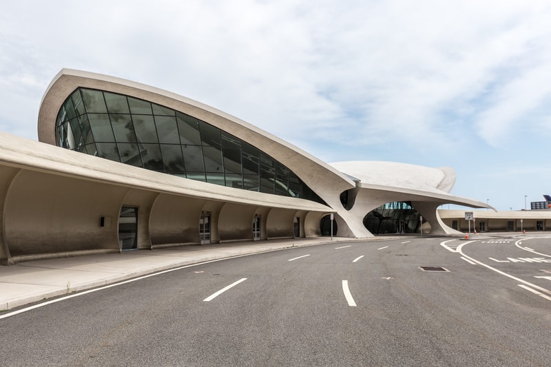 Exploring TWA's Abandoned Terminal at New York's John F. Kennedy International