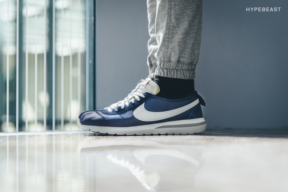 Nike cortez x fragment Clearance