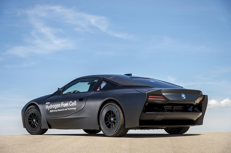 A First Look at the Hydrogen Fuel Cell-Powered BMW