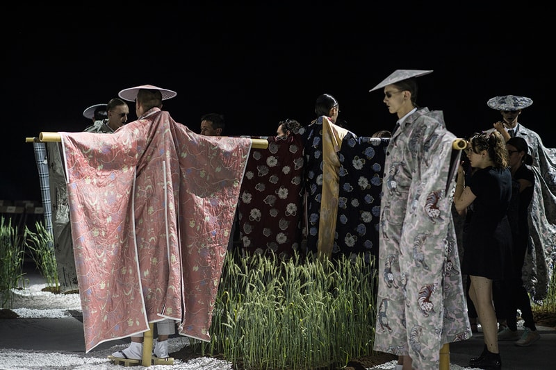 HYPEBEAST Goes Backstage at the Thom Browne 2016 Spring/Summer Show