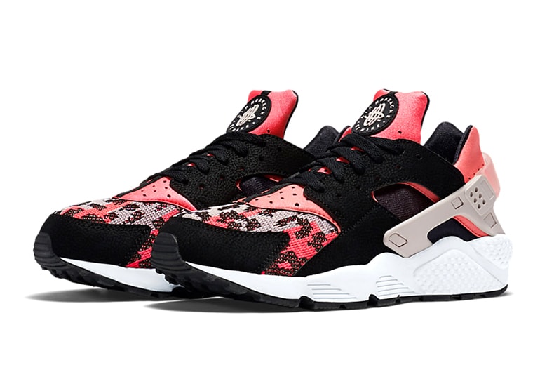 Nike Air Huarache Hyper Pink/Wolf Grey-Black