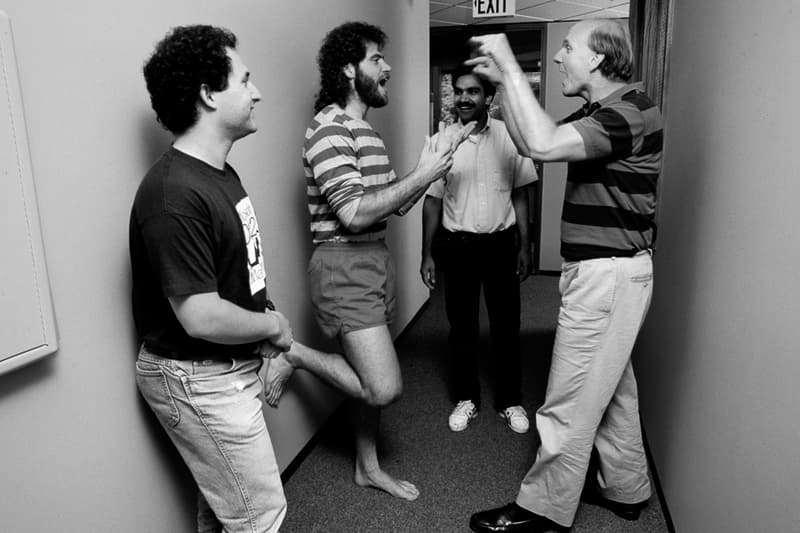 Photographer Captures Steve Jobs, Bill Gates, Steve Wozniak During Dot-Com Boom & Bust