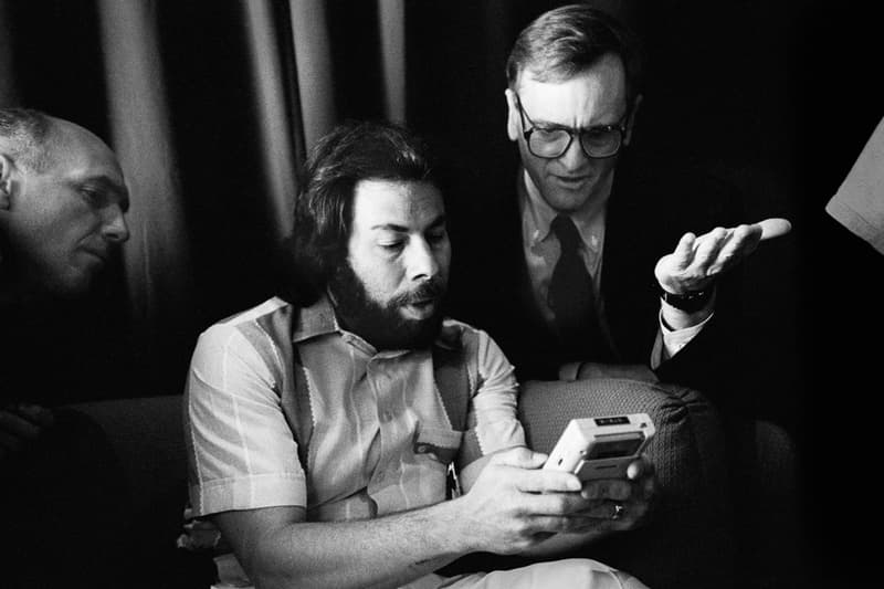 Photographer Captures Steve Jobs, Bill Gates, Steve Wozniak During Dot-Com Boom & Bust