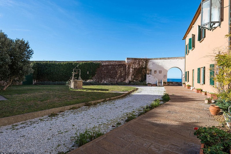 Purchase Leonardo da Vinci's Tuscan Villa for $14.6 Million USD