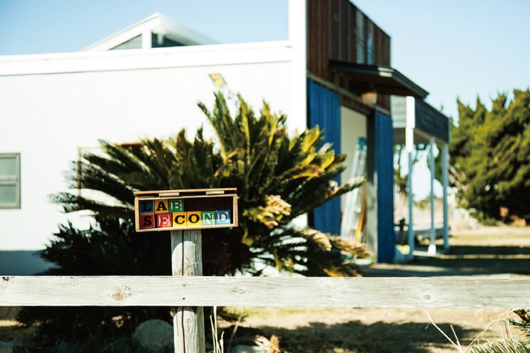 SECOND LAB. 2015 Fall/Winter Lookbook