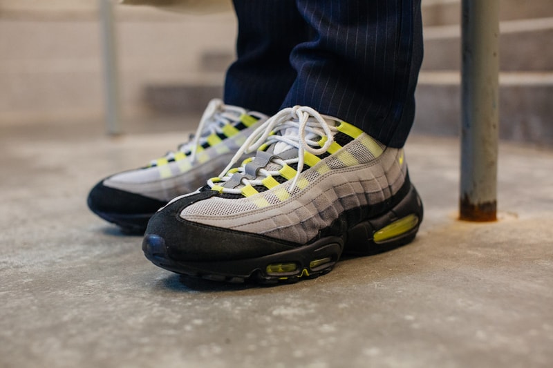 Streetsnaps: Jonathan McLean at Agenda New York