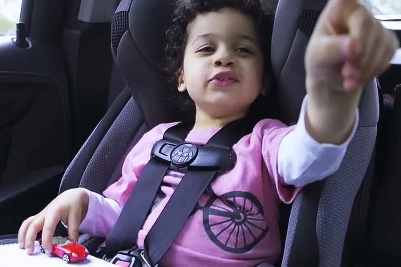 Swearing Kids Star in New smart forfour Commercial