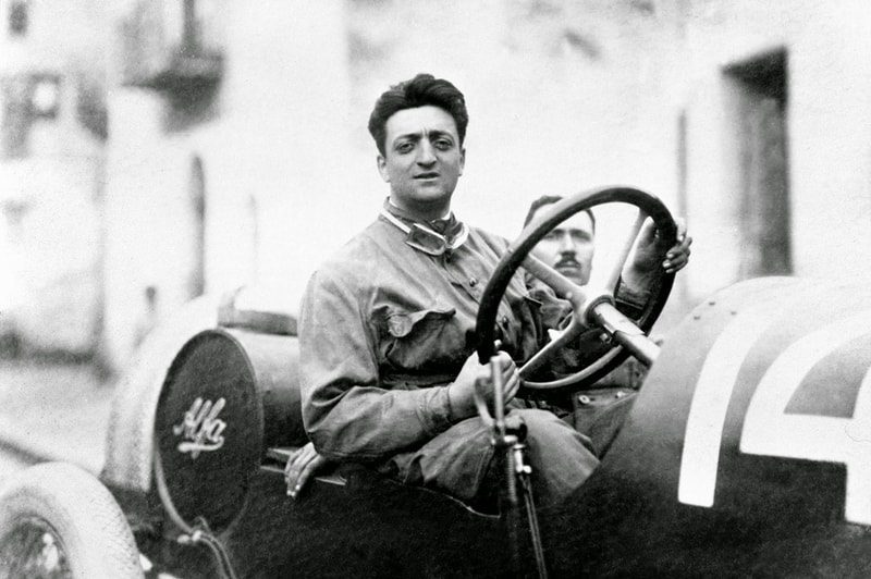 ENZO FERRARI X MESUT OZIL - SÃO A MESMA PESSOA? - One News Page VIDEO