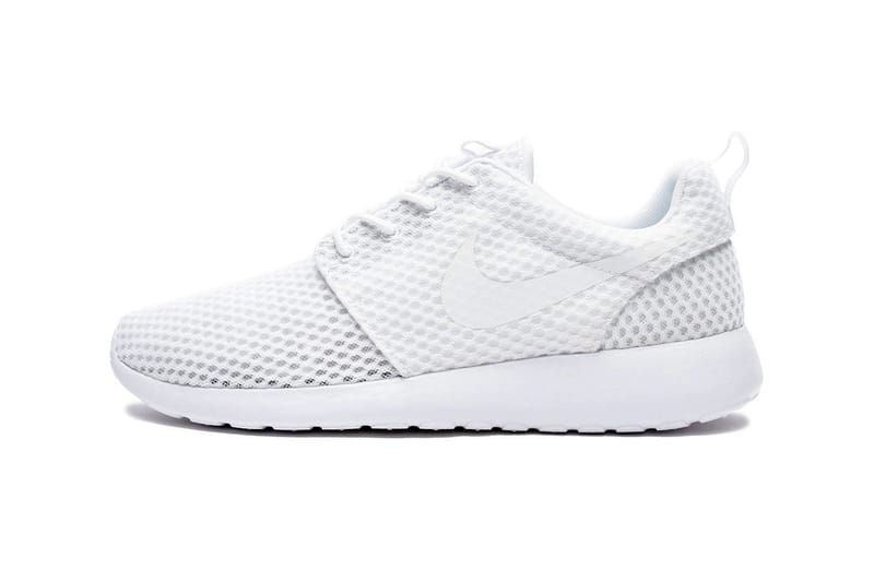 nike roshe one br white