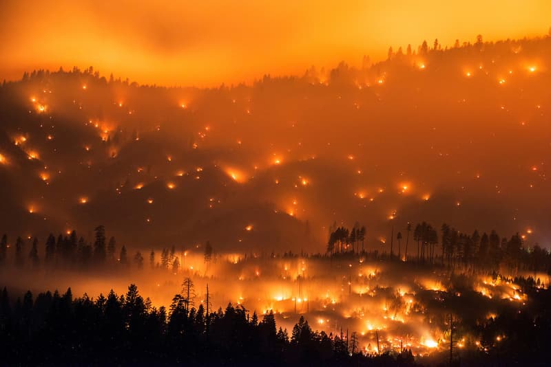 Photographer Captures Beautiful Photographs of the Ravaging Californian Wildfires