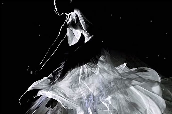 Watch Previously Unreleased Footage of Alexander McQueen's Creations
