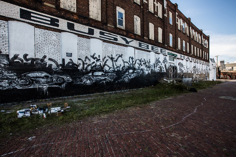 1xRUN Murals In The Market
