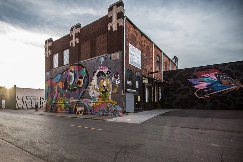 1xRUN Murals In The Market