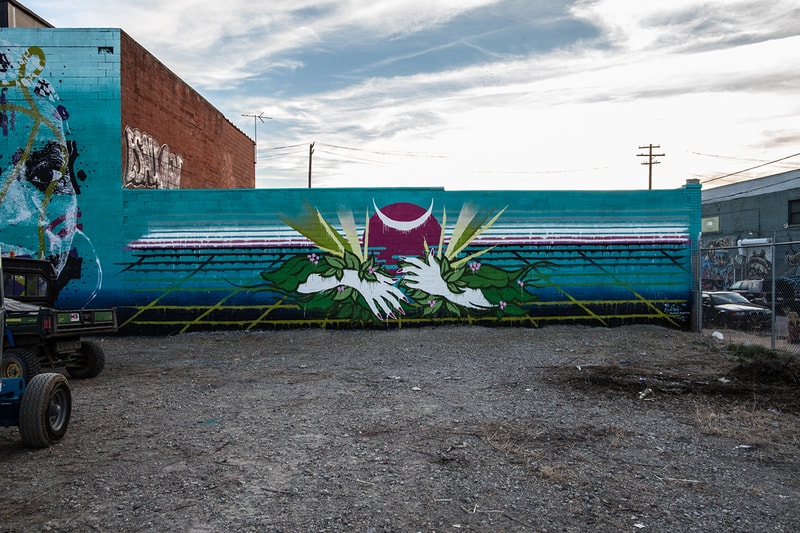 1xRUN Murals In The Market