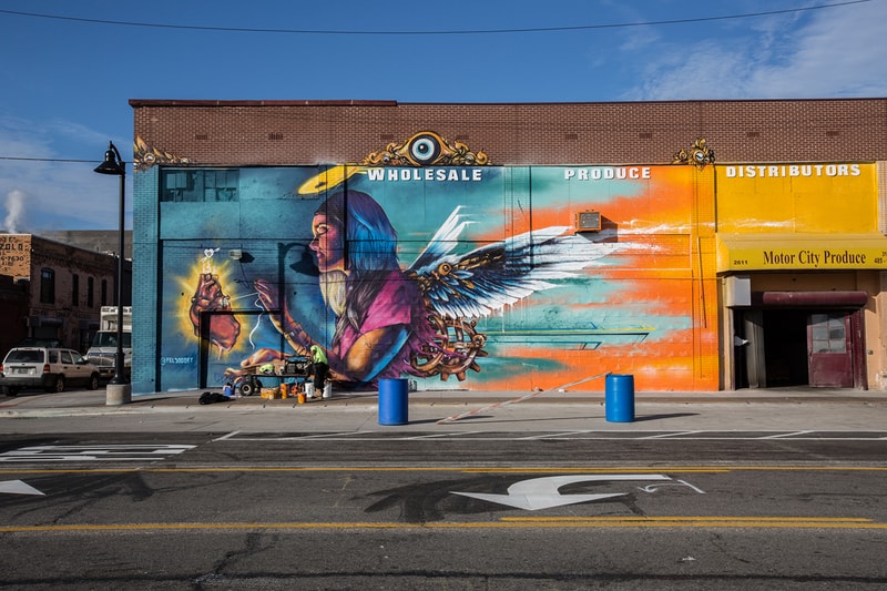 1xRUN Murals In The Market