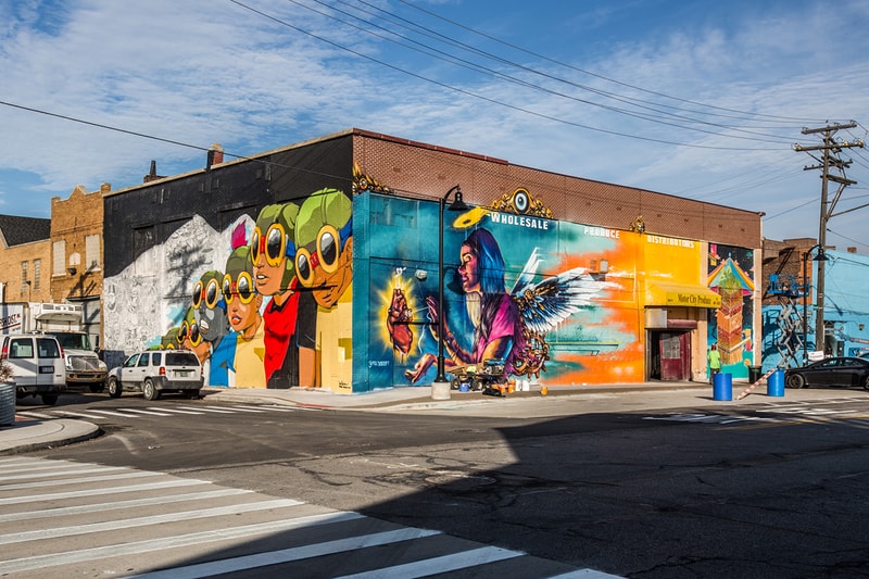 1xRUN Murals In The Market