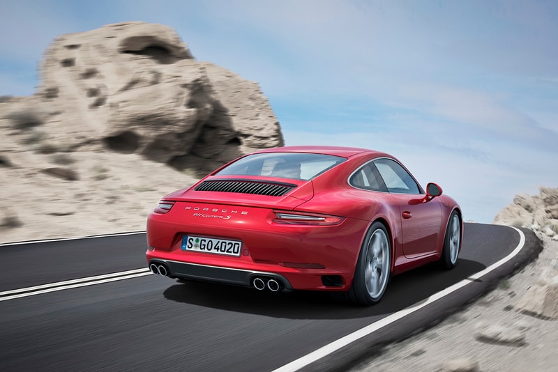2017 Porsche 911 Carrera