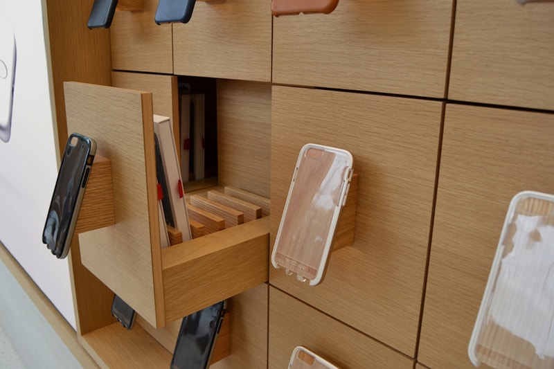 Apple Store Brussels by Jony Ive 