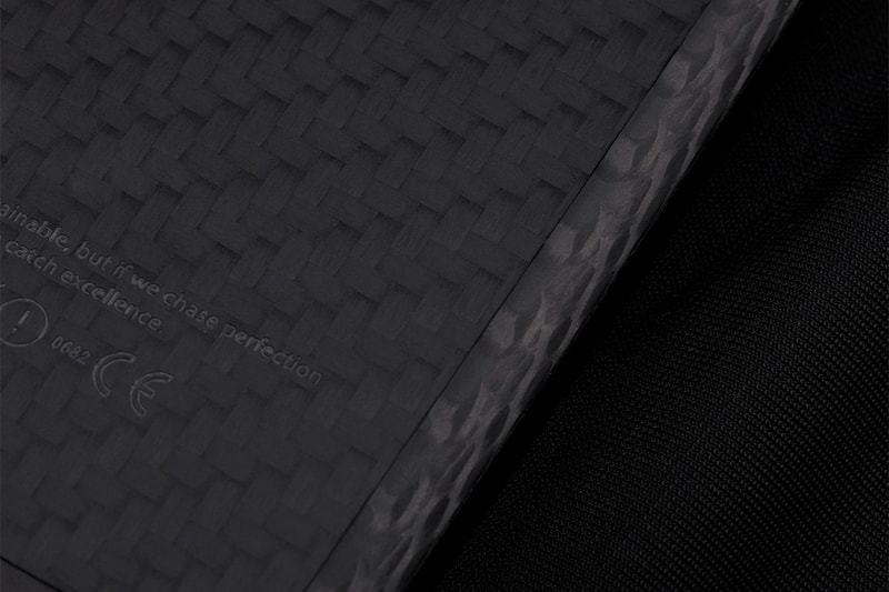 Feld and Volk Custom Double Carbon iPhone 6