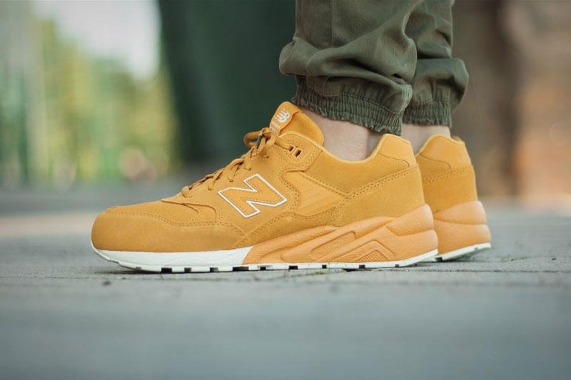 New Balance MRT 580 MC Tonal Pack