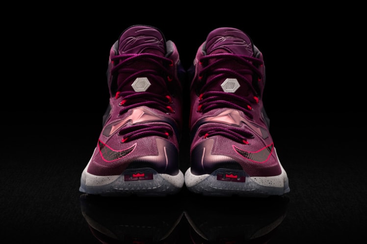Nike LeBron 13