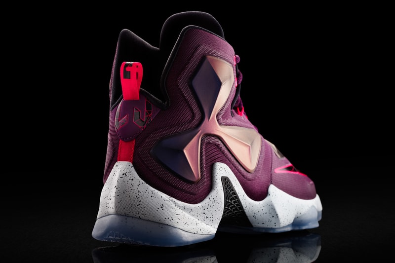 Nike LeBron 13
