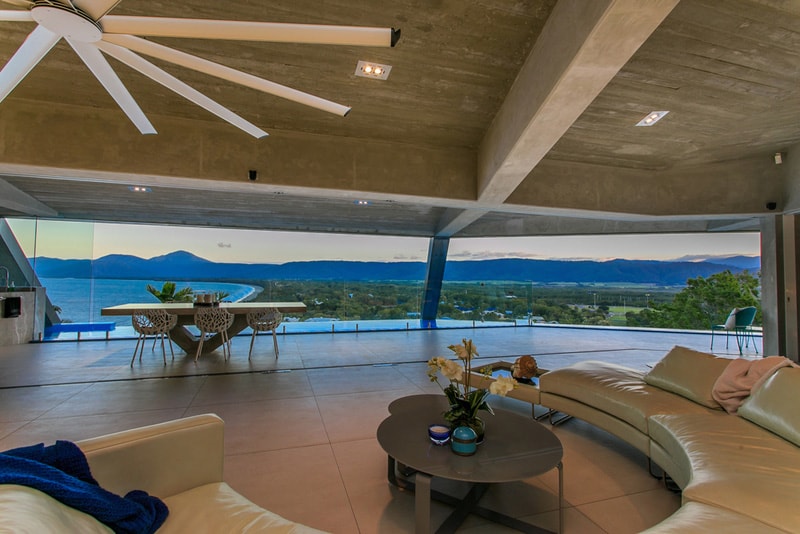 "The Edge" Modern Queensland Australia House