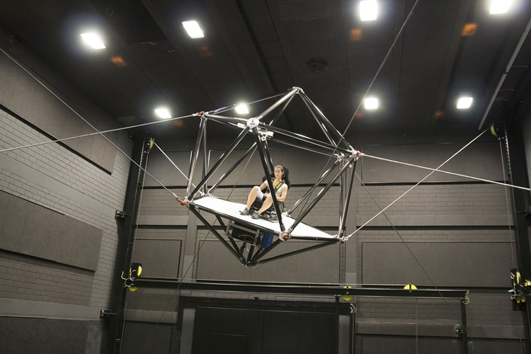 Robot Simulator Hypebeast