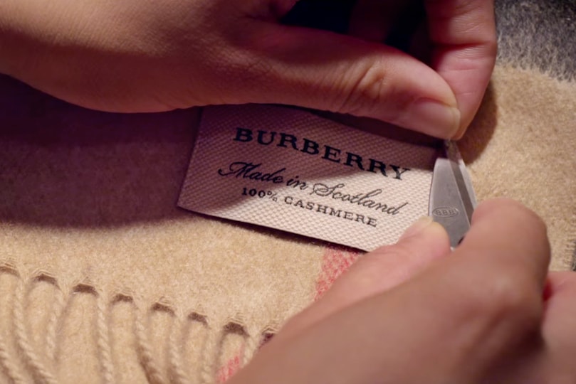 Burberry scarf real vs fake. How to spot counterfeit Burberry