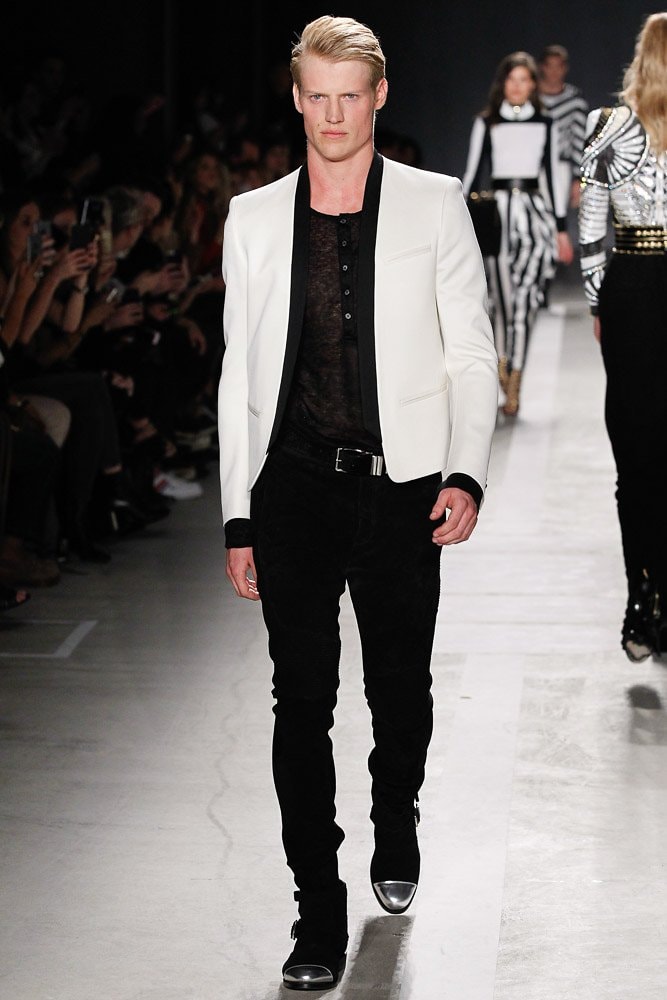 Balmain H&M 2015 Fall/Winter Runway Show