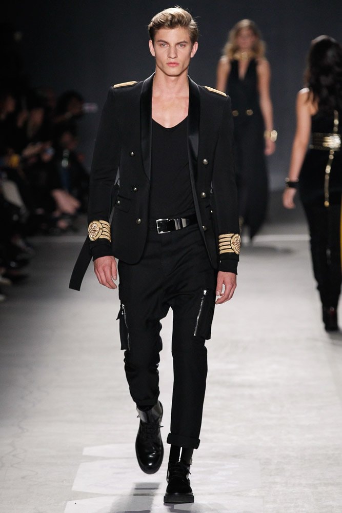 Balmain H&M 2015 Fall/Winter Runway Show