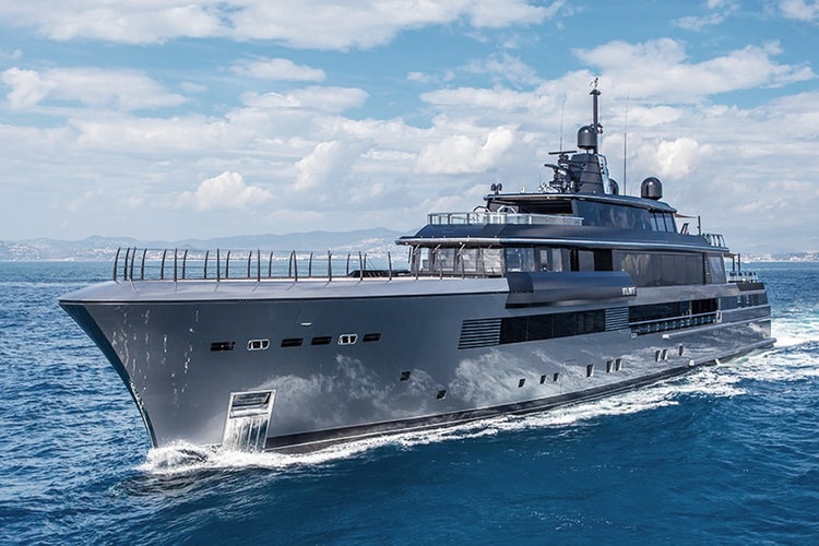 CRN YACHT'S Unveils Experimental Luxury Mega Yacht