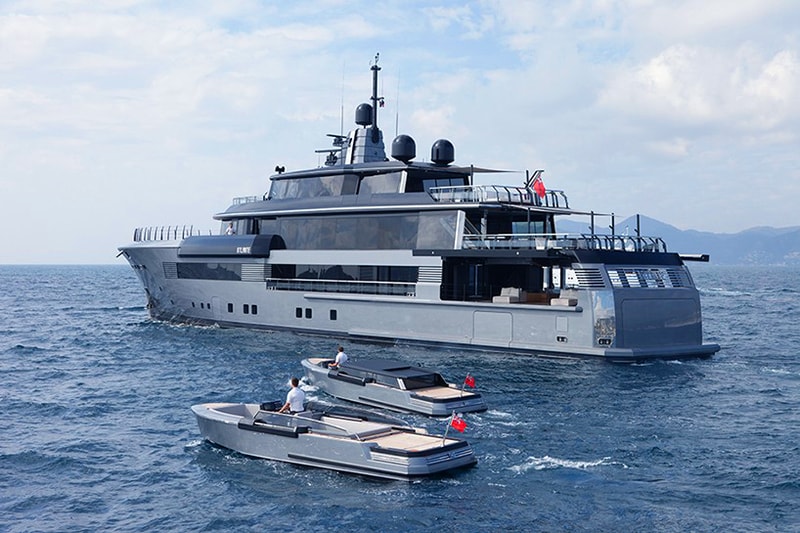 CRN YACHTS Luxury Mega Yacht Atlante