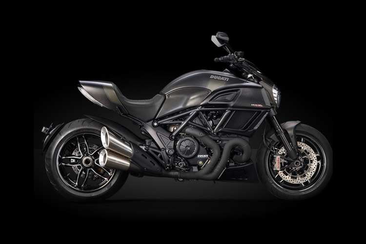 Ducati 'Diavel Carbon'