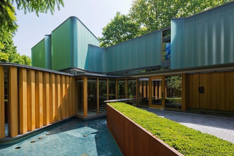 This House Was Designed for a Millionaire Mathematician Using Calculus