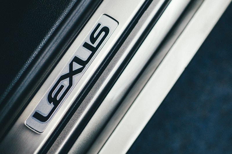 Lexus IS 200t F-SPORT for 2016