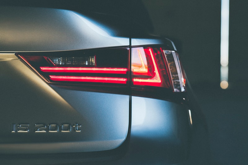 Lexus IS 200t F-SPORT for 2016