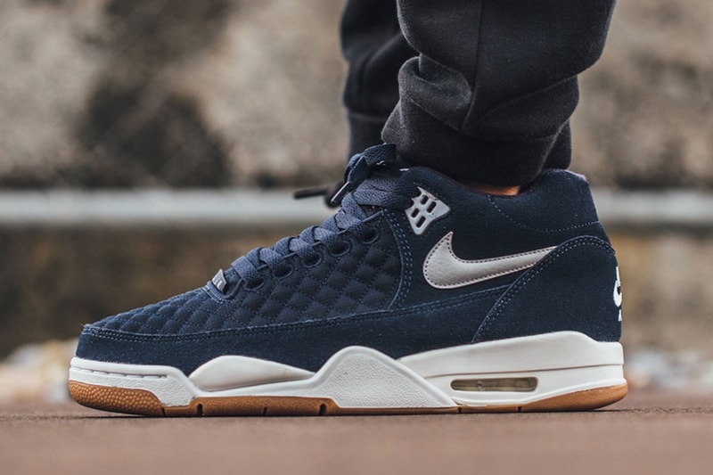 Nike Air Flight Squad Obsidian/White-Gum 