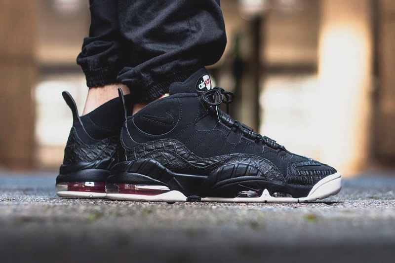 Nike Air Max Sensation Dark Black Sneaker